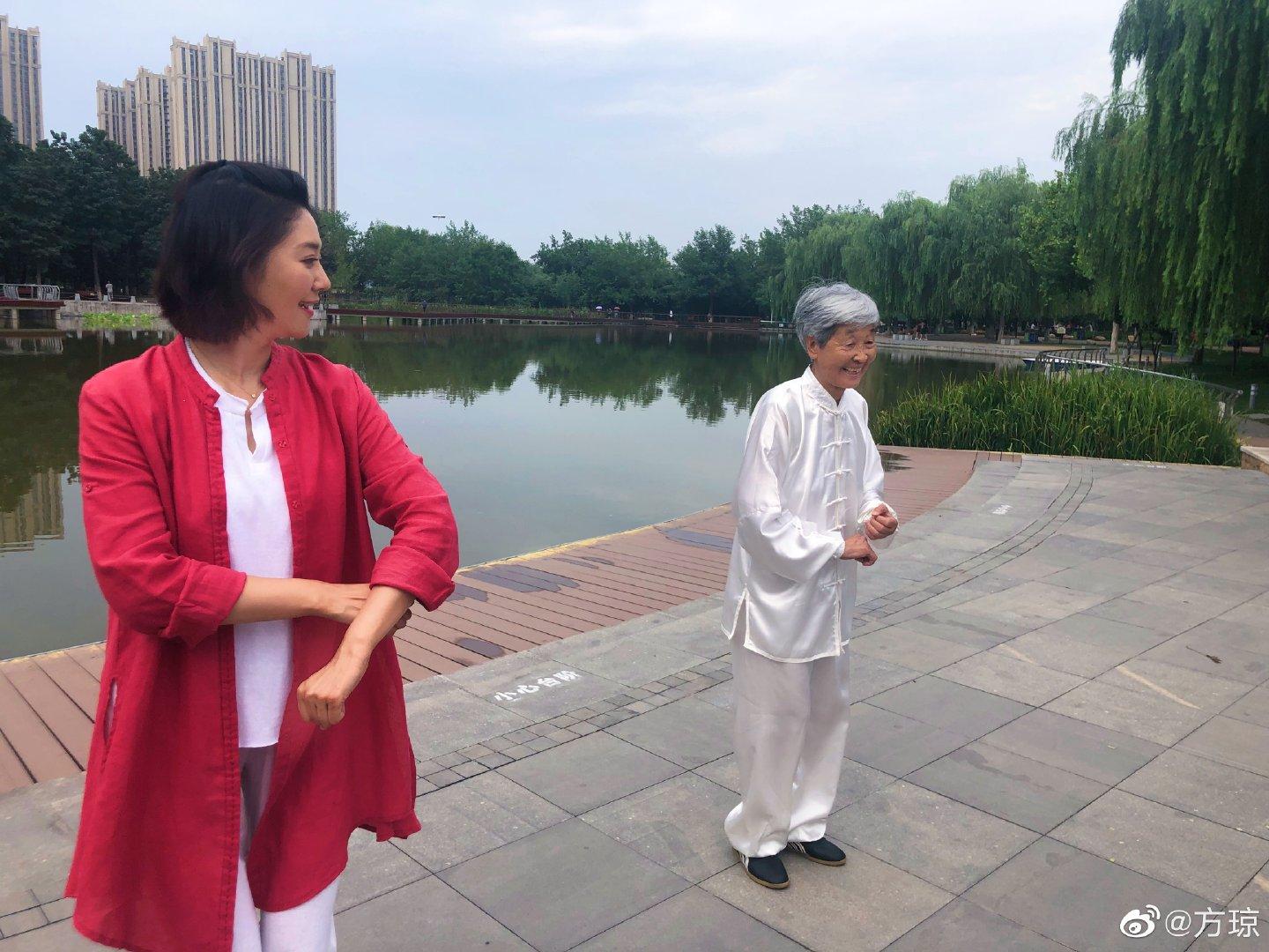 方琼最新发型，引领时尚潮流的新造型标杆
