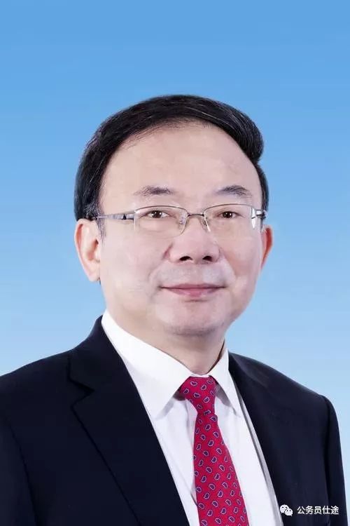 申屠福华最新任命，学习之旅的变革与自信成就之源