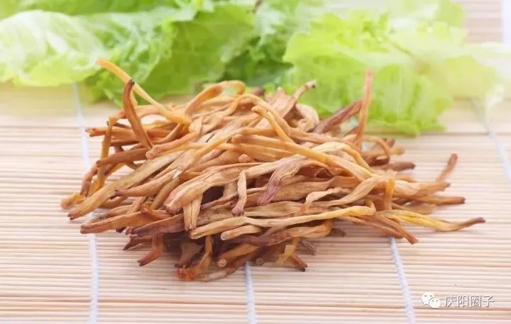 干黄花菜的价格，历史背景与现代市场地位探究