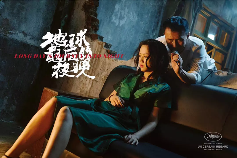 电影诈骗背后的神秘故事，小巷深处的欺诈与真相探索