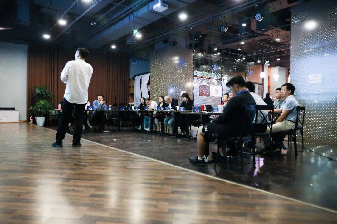 最新创业加盟项目探索，未来商业机遇一览