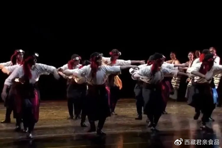 最新藏舞，舞动人生，自信与成就感的交响乐章