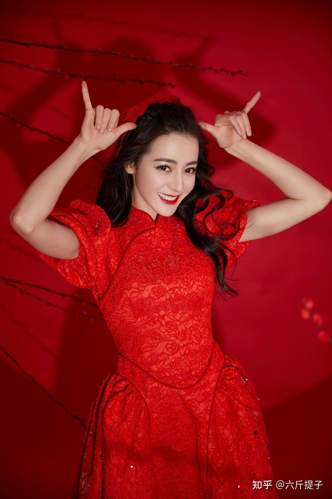 迪丽热巴最新美图，多元审美价值的展现