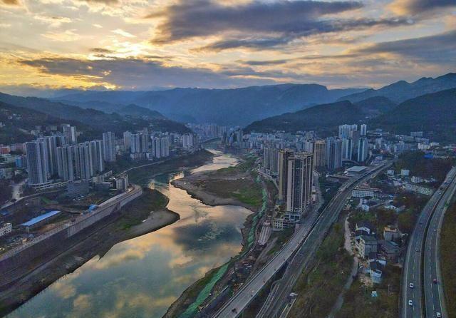 重庆市最新领导班子概况及其多维视角分析