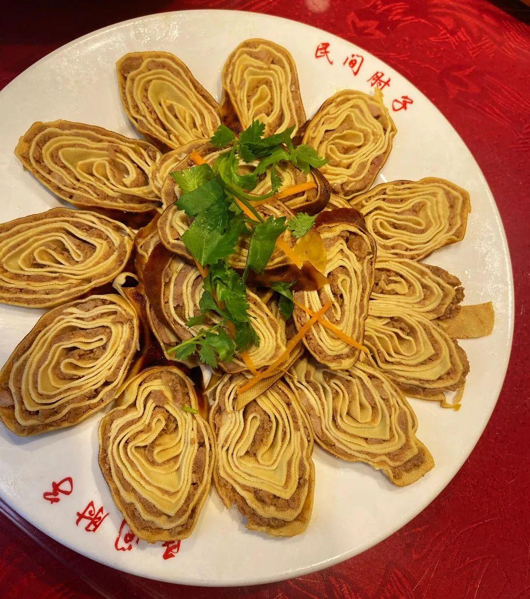 森林秘密宝藏揭秘，最新修改器与魔法小店的探险之旅