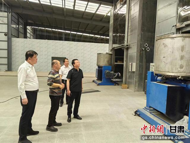 临洮最新动态，曹贵林引领高科技产品革新之路
