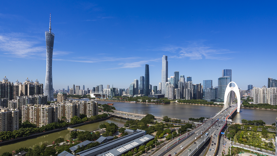 深圳河套地区发展更新进展，热土见证变化，自信与成就感的源泉