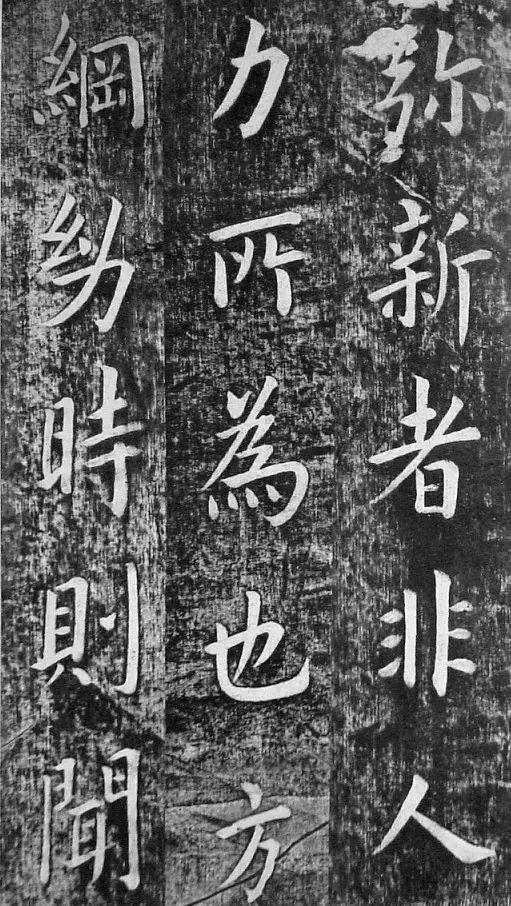 最新学士服，时尚与传统的完美融合