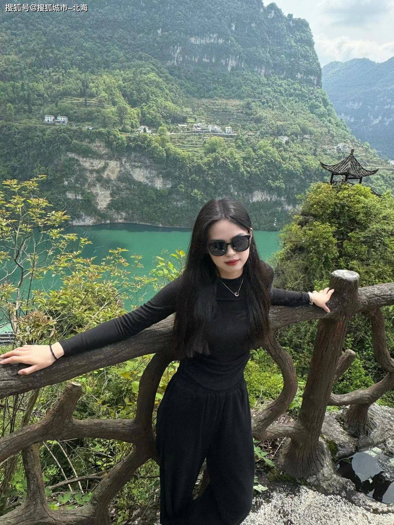 重庆最新女性与自然美景的邂逅，内心平和之旅