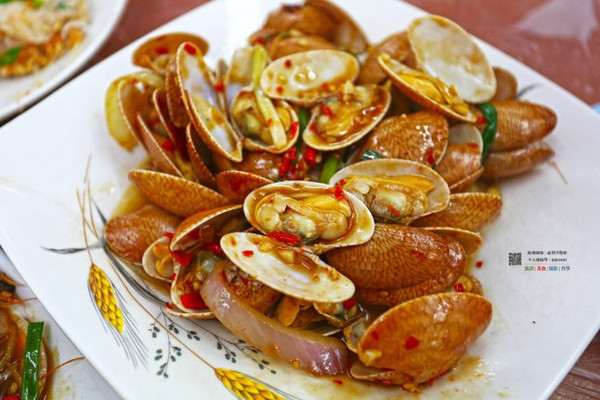 花甲之约,老人探索自然美景的愉快旅程日志