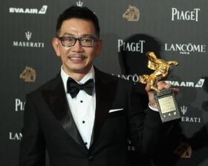 香港演员袁富华,演艺之路的闪耀之星