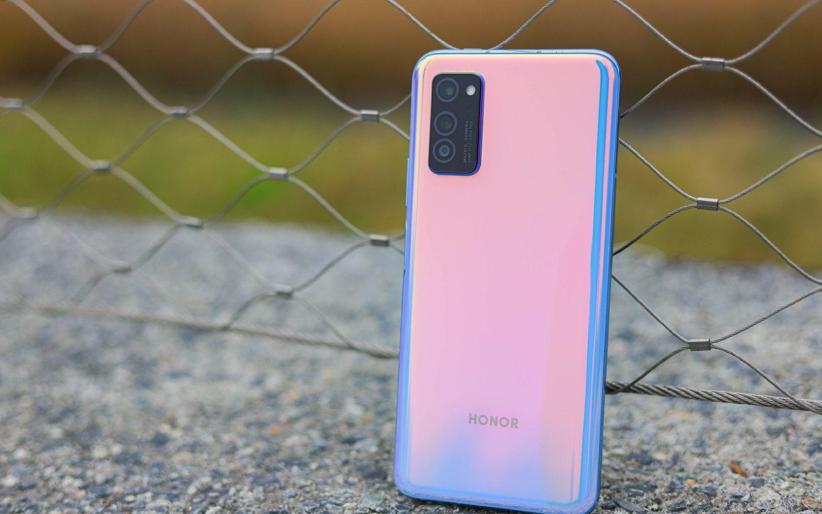 华为P30上市时间及多方观点深度解析