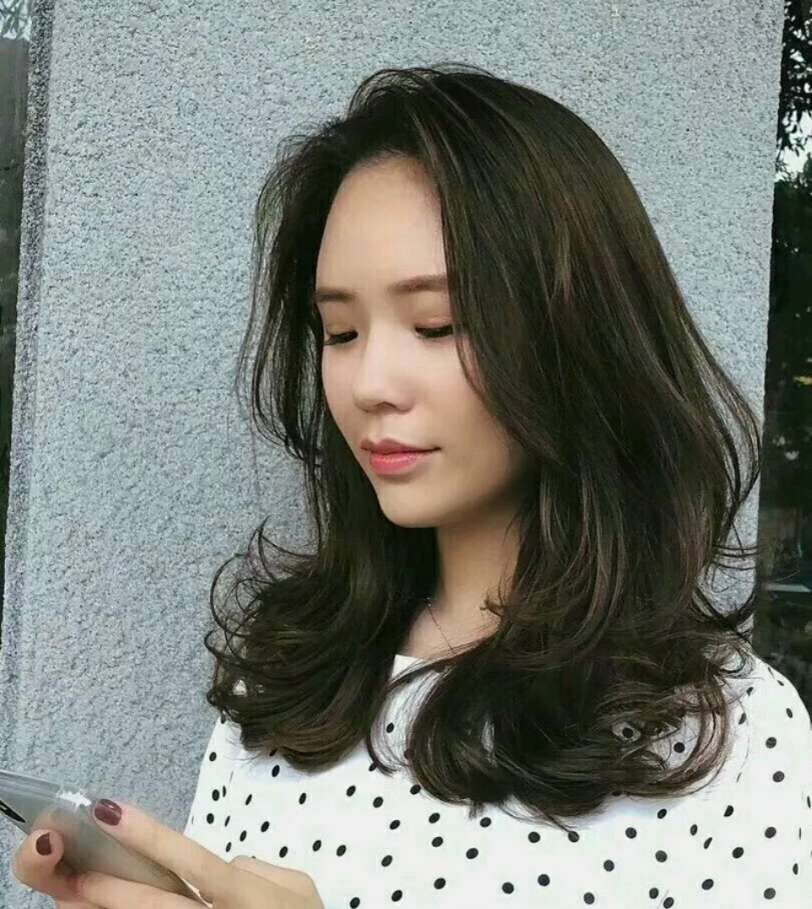 最新女生烫发发型大盘点,时尚变迁中的多样选择与潮流解析