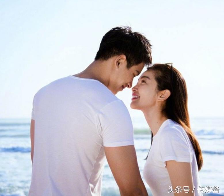 黄晓明与赵薇,最新动态揭秘日常趣事,友情光芒照亮生活角落