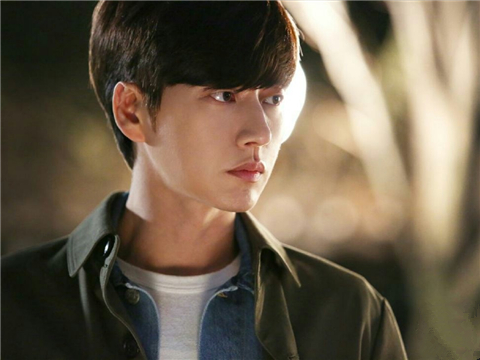 朴海镇最新动态,自然之旅探寻内心平和与喜悦