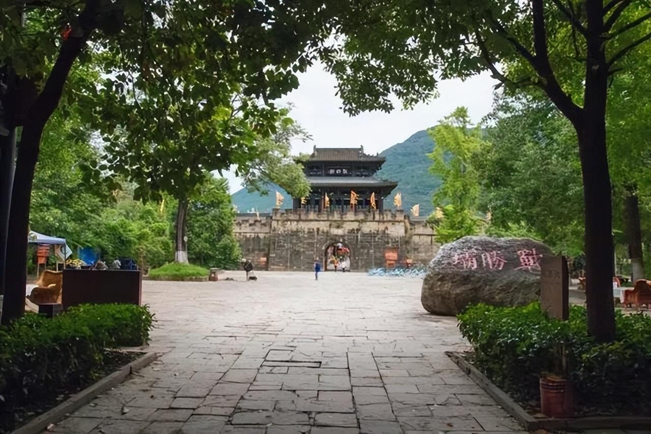 小巷深处的独特风味,最新lncn美食宝藏探索