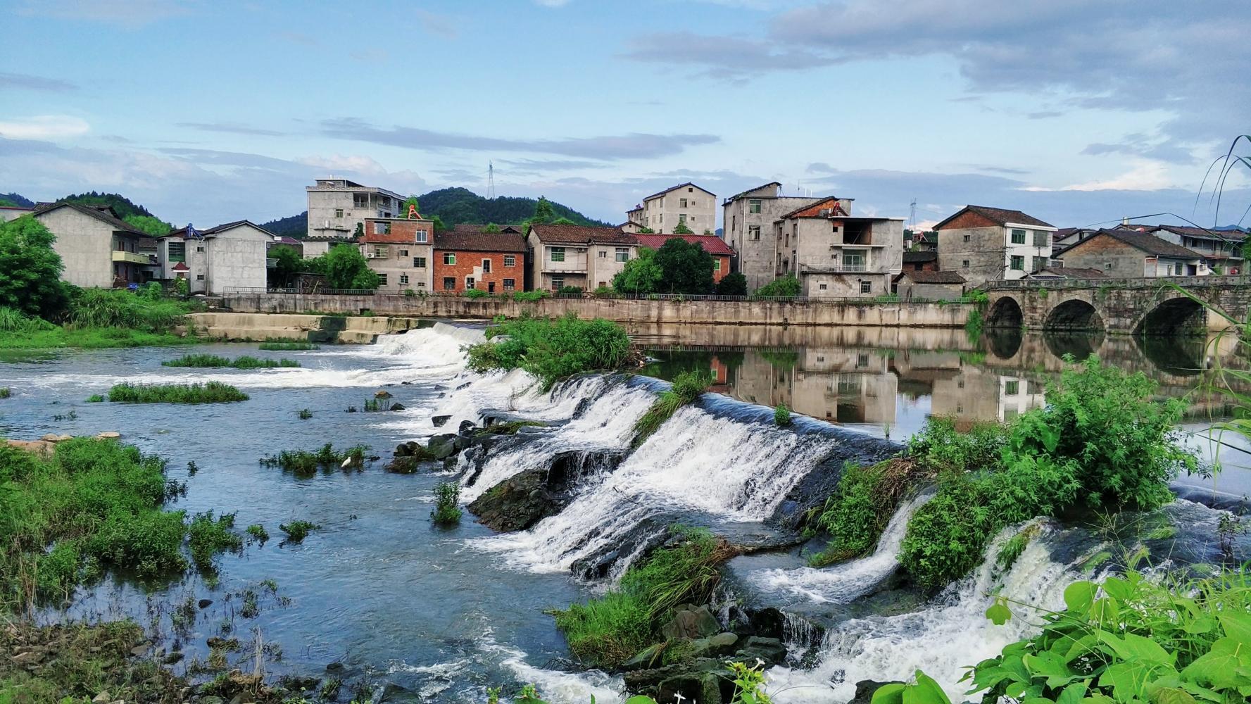小巷深处的独特风味,最新lncn美食宝藏探索