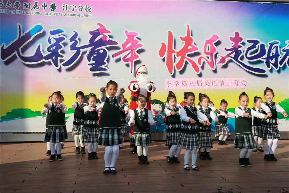 最新TXT舞蹈，舞动自信，学习变化的力量