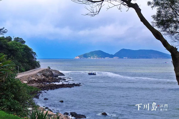 周前进最新探索之旅,自然美景的轻松之旅