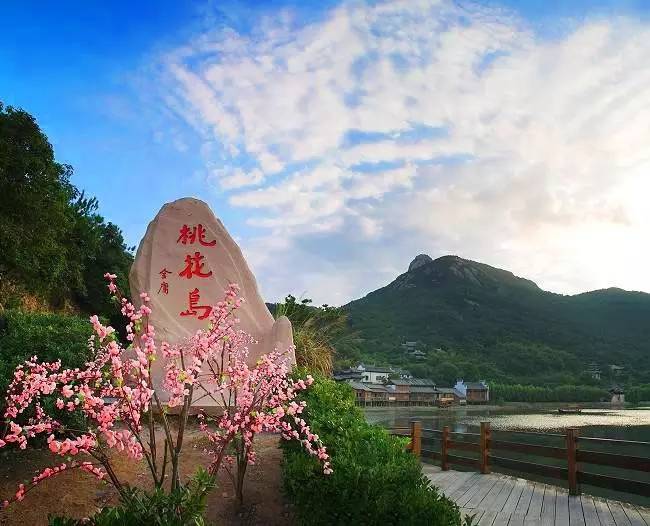 周前进最新探索之旅,自然美景的轻松之旅